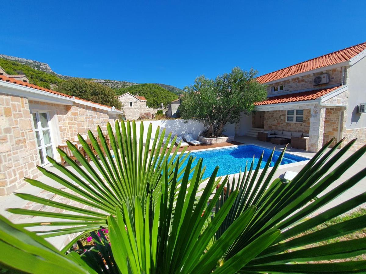 Apartments Lolita Μπολ Εξωτερικό φωτογραφία