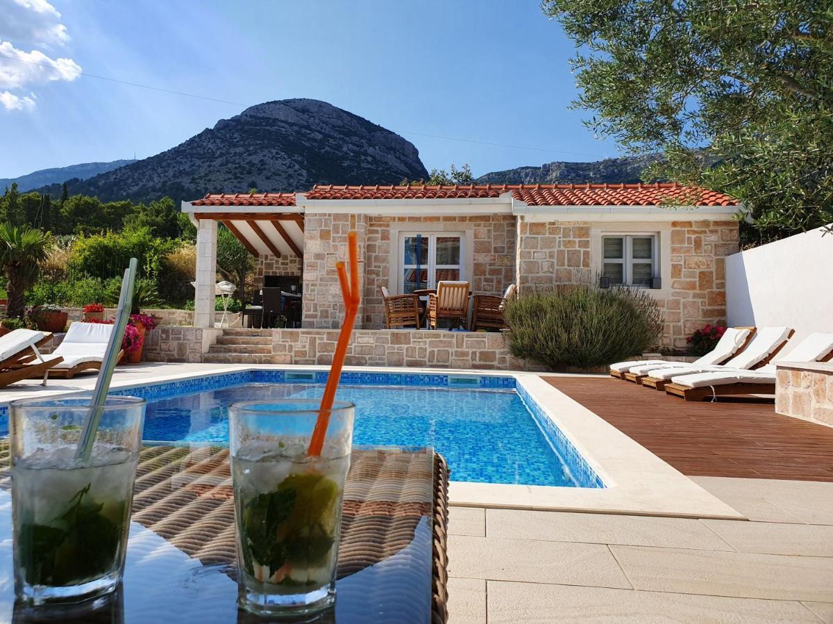 Apartments Lolita Μπολ Εξωτερικό φωτογραφία