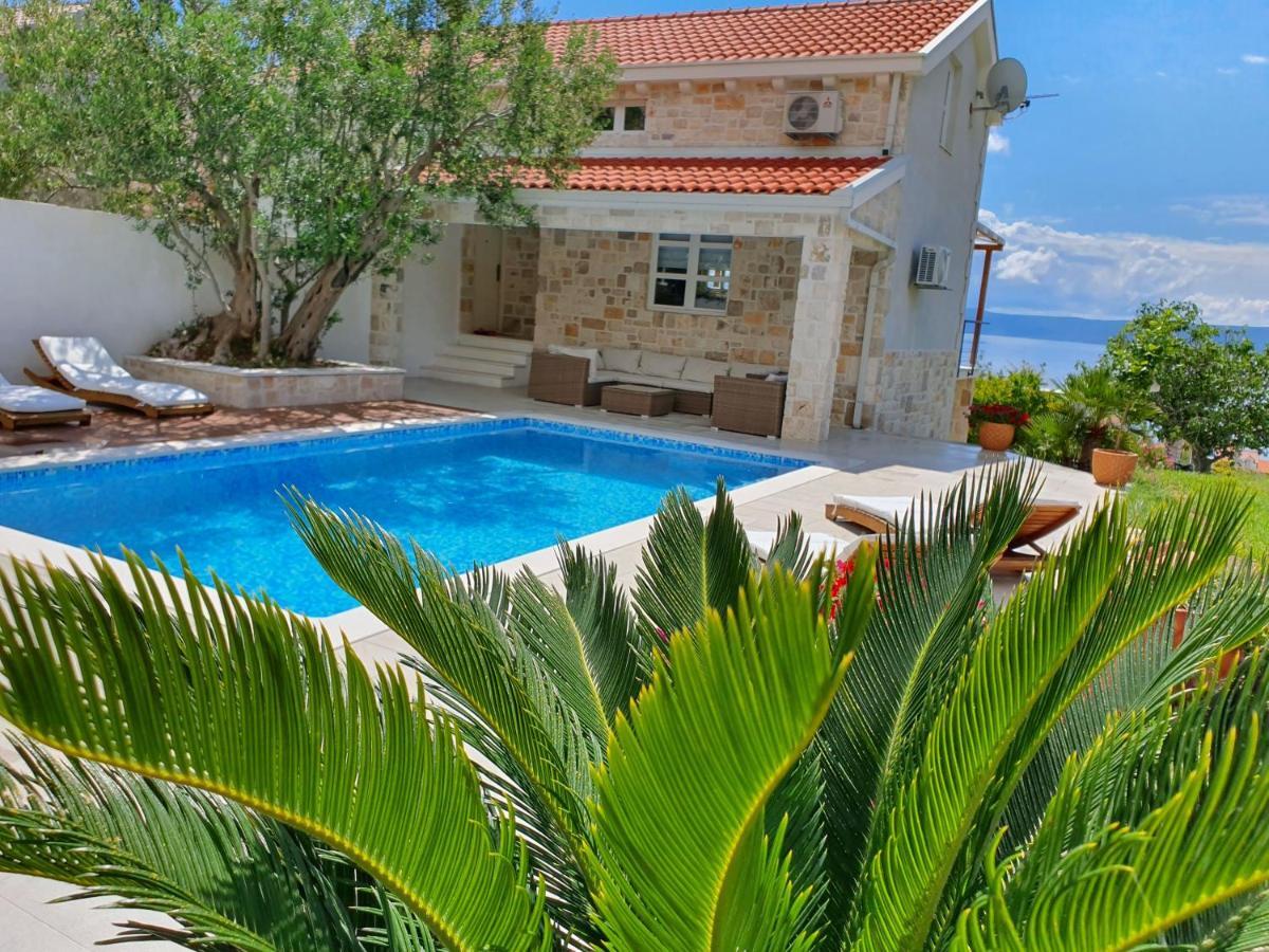 Apartments Lolita Μπολ Εξωτερικό φωτογραφία